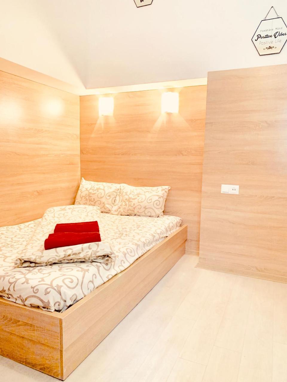 Mini Smart Apartments In The Central Part Of Leópolis Exterior foto